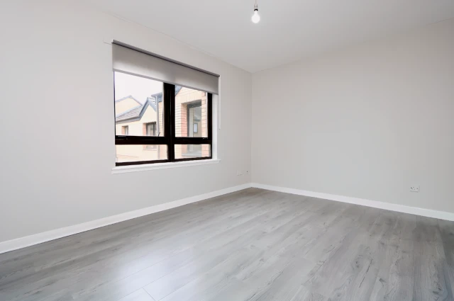 Glenfarg Street, G20 7QE 1