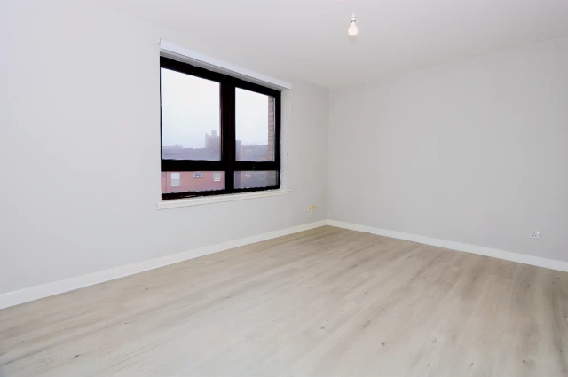 Glenfarg Street, G20 7QE 2