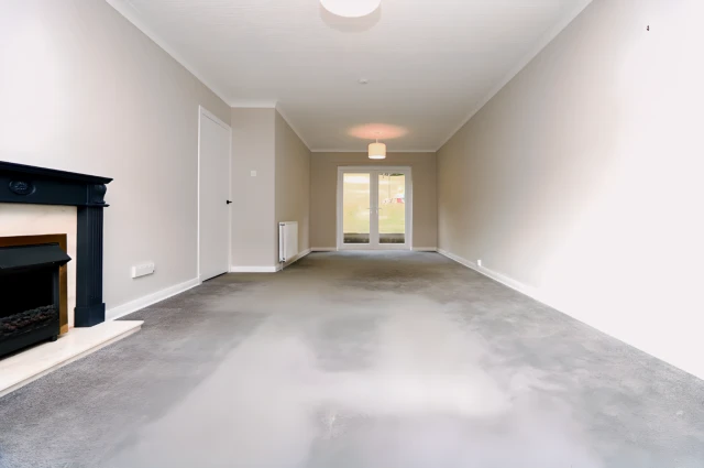 Tantallon Road, G41 3HS 3
