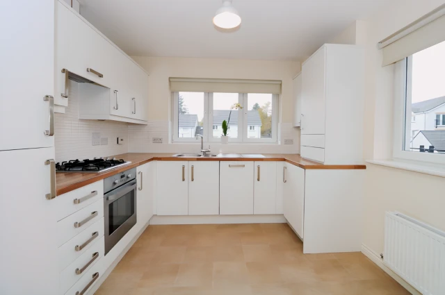 Kelvindale Court, G12 0HA 4