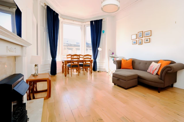 Sauchiehall Street, G3 7TH 4