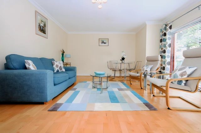 Henderland Road, G61 1JA 4