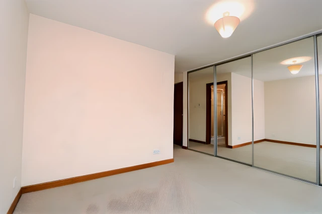 Turnberry Road, Hyndland G11 5AL 4