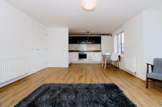 Lochleven Road, G42 9JJ 2