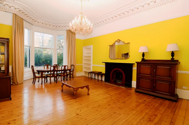 Princes Terrace, G12 9JW 1