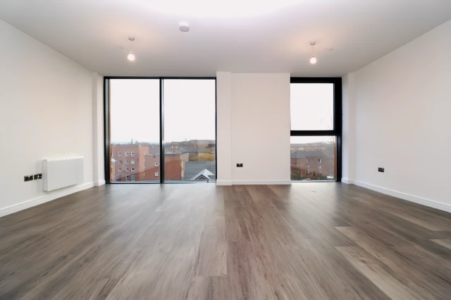 Inverlair Avenue, G43 2BD 4