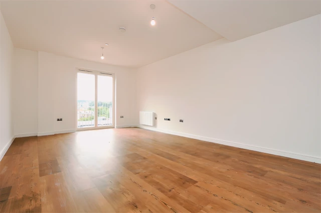 Inverlair Avenue, G43 2BD 1