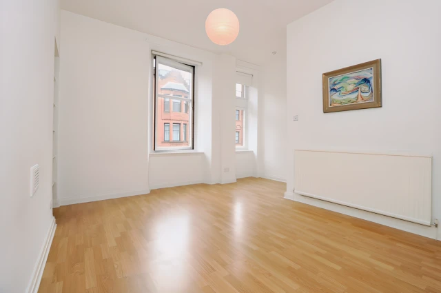 High Street, G4 0QS 1