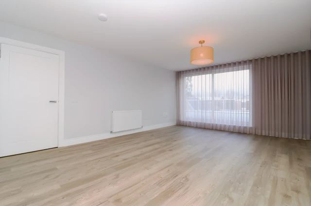 Eastwoodhill Grove, G46 6BB 3
