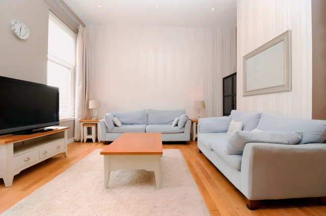 Belmont Street, G12 8EP 3