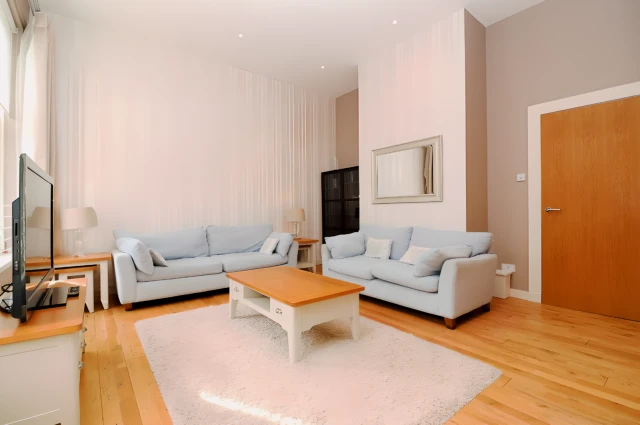 Belmont Street, G12 8EP 4