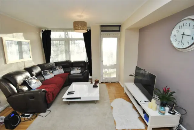 Dalziel Drive, Pollokshields, GLASGOW, G41 3