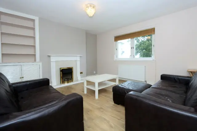 Abbeydale Way, G73 4HW 1