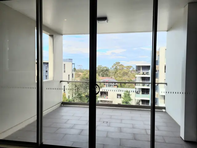 307/16 Epping Park Drive,Epping,New South Wales 2121 4