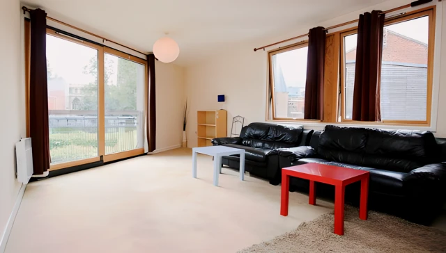 Entire Place·2B2B·Flat8·3·Benedictine Court Priory Place 1