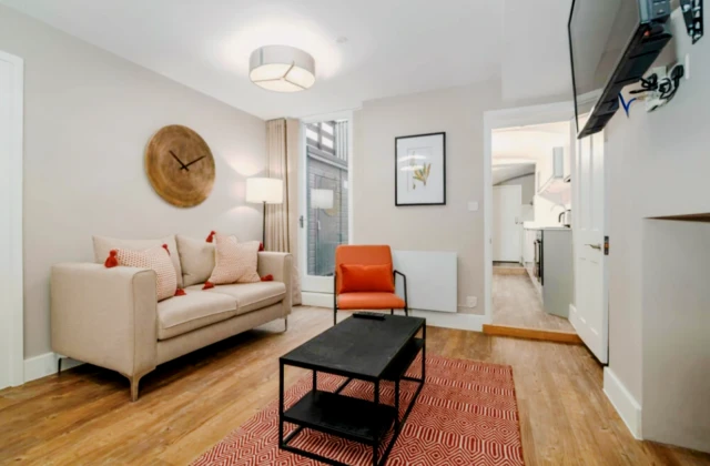 apartment in Bloomsbury 1