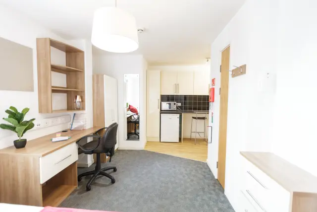uhomes.com | Student Accommodation, Housing, Flats, Apartments for Rent