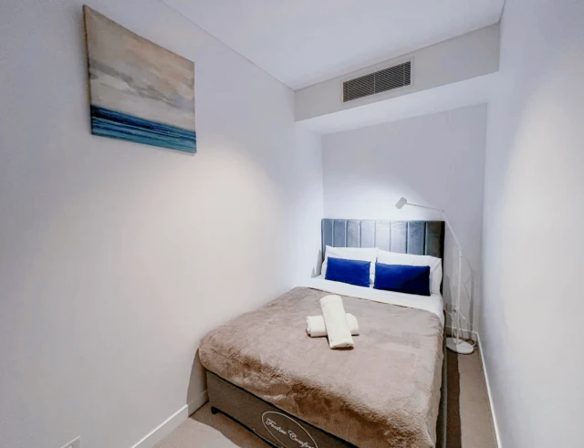 Amazing 2 Bedroom in CBD 4