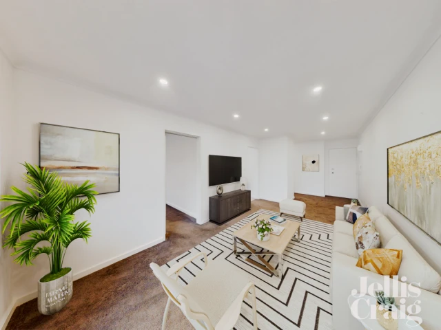 8/155 Power Street, Hawthorn 2