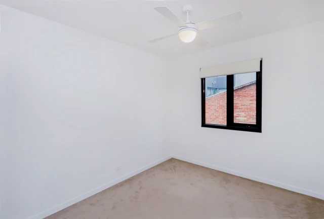 8/176 Noone Street, Clifton Hill 4