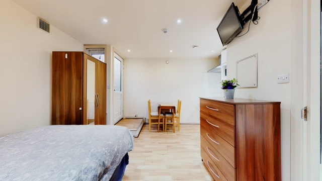 Ash Grove 9433# 4