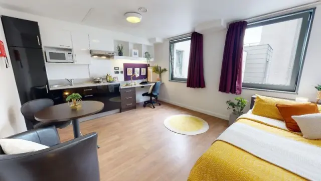 Student Accommodation, Housing, Flats, Apartments for Rent | uhomes.com