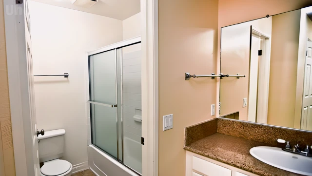 Los Angeles Apartment 1