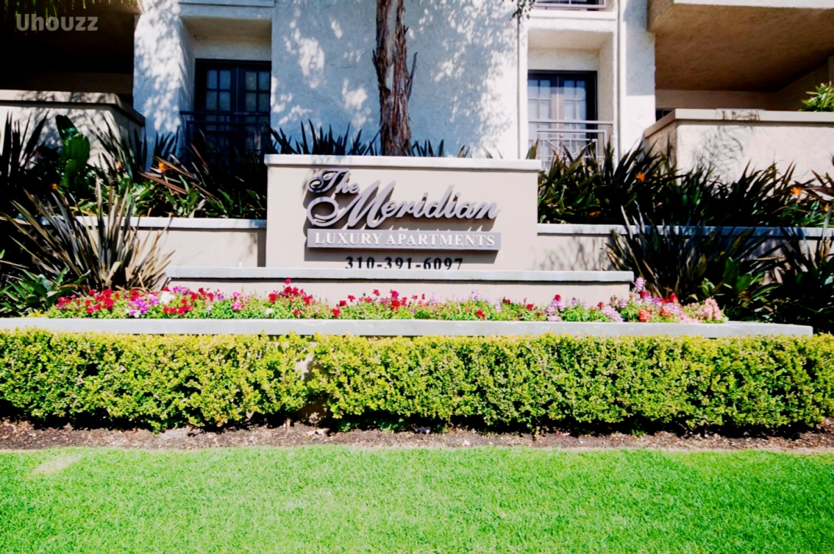 The Meridian 0