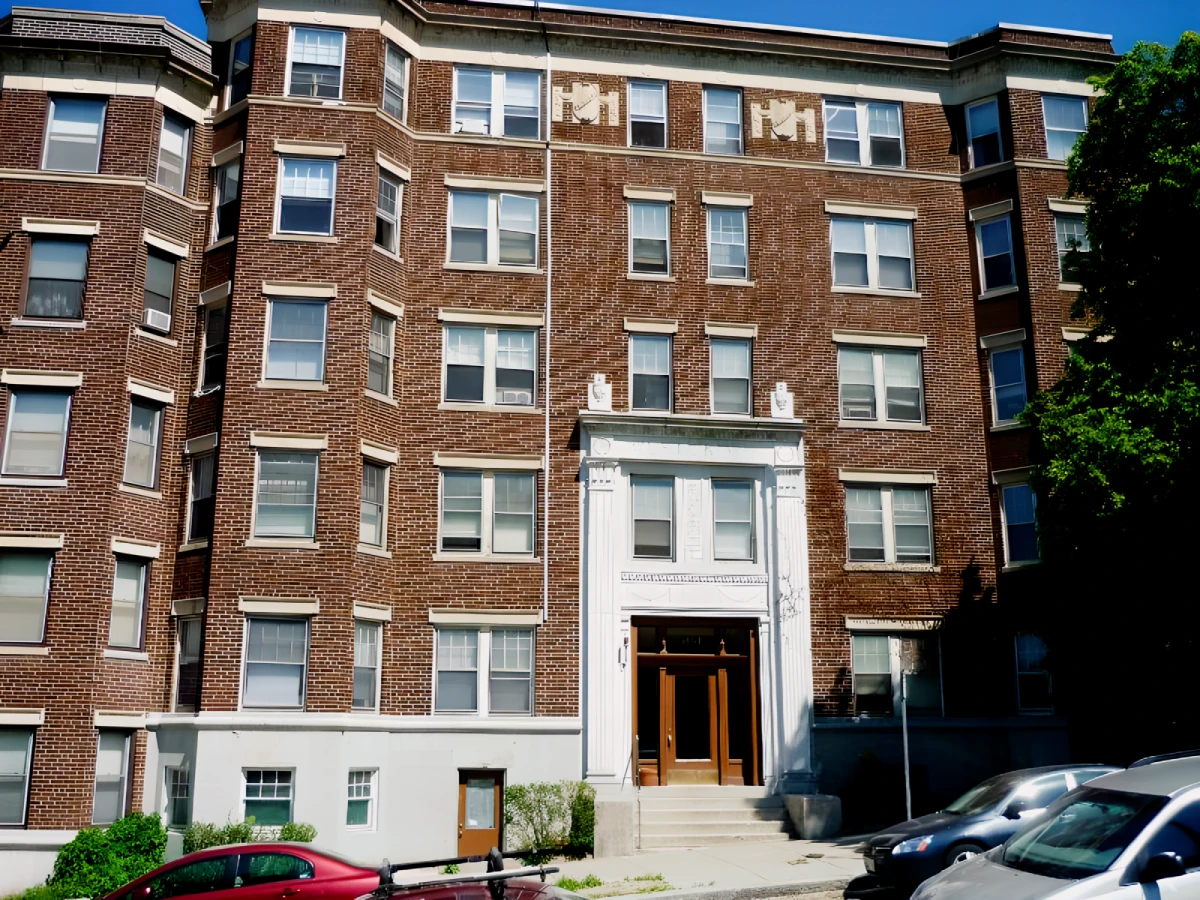 1450 commonwealth ave 0