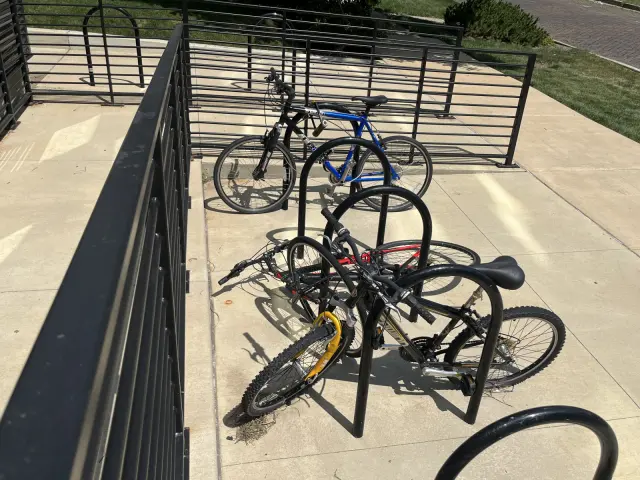 208 E. Clark, Champaign, IL 61820 4