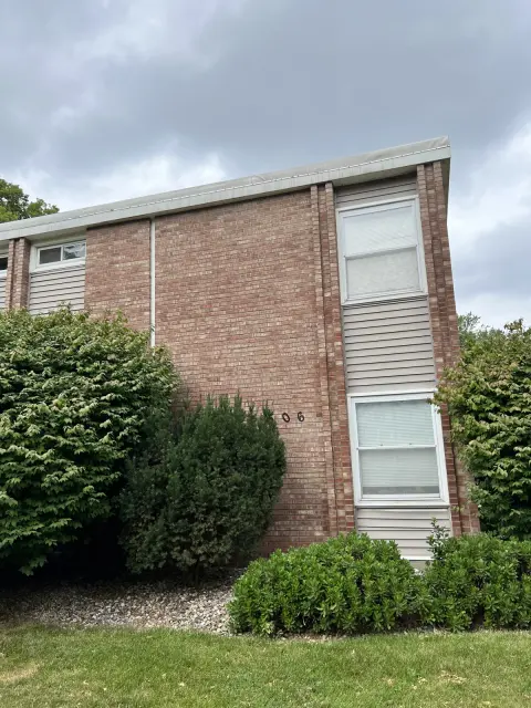 506 W. Healey St Champaign IL 2