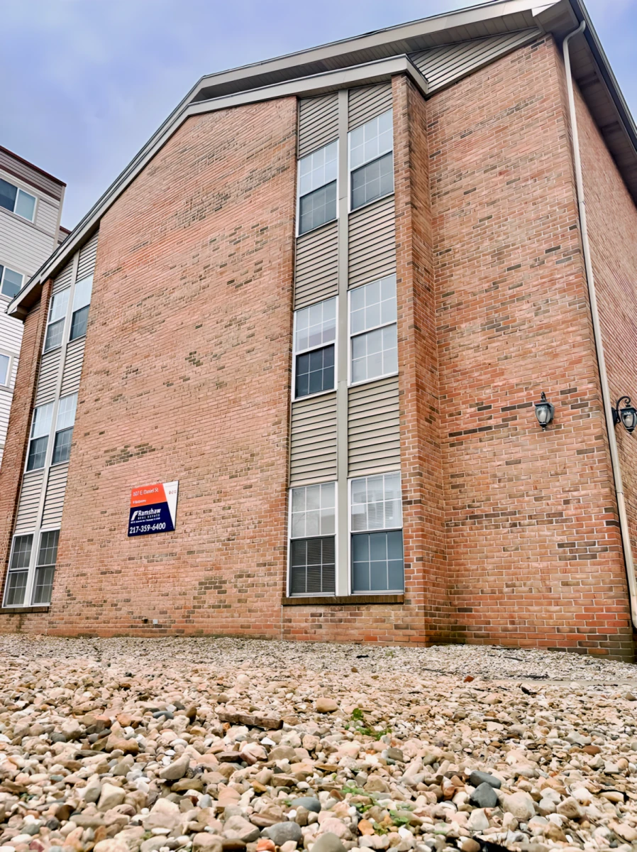107 E. Daniel, Champaign, IL 61820 - Champaign student accommodation