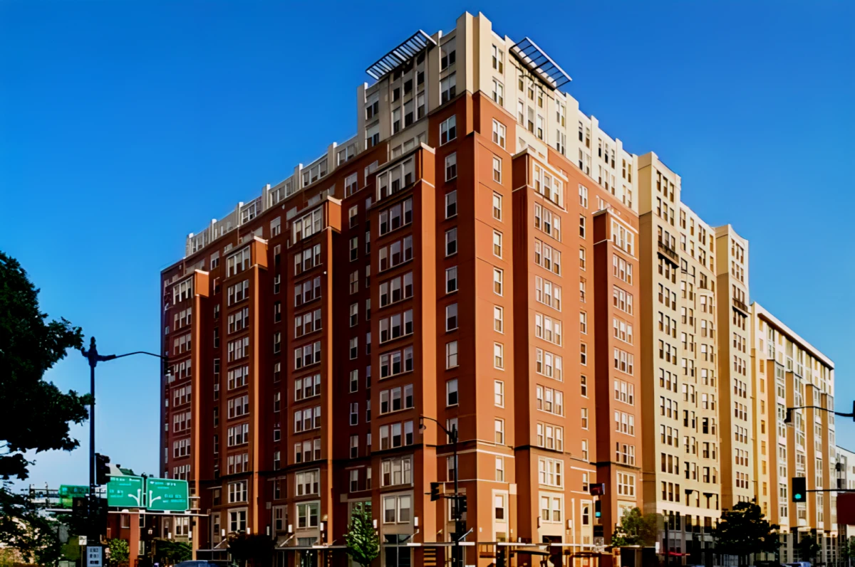 Massachusetts Court Apartments 0