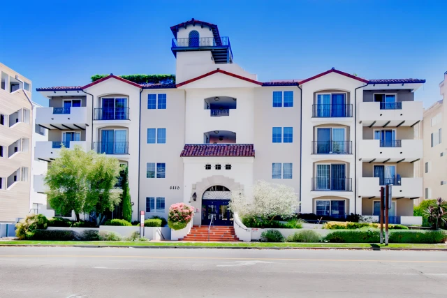4410 Sepulveda Apartments 3
