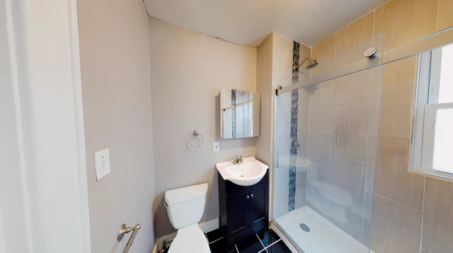 1408 East Fayette Street - alloggio per studenti a Syracuse - 4 bed 1 bath-Apartment 1 per person