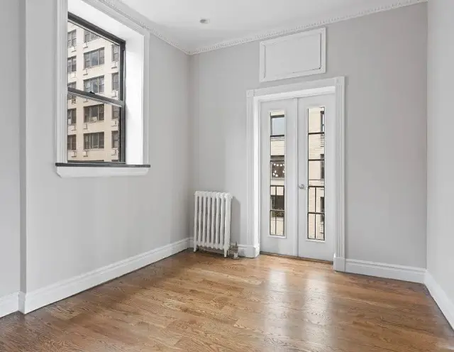 326 E 35TH ST•  Murray Hill 1