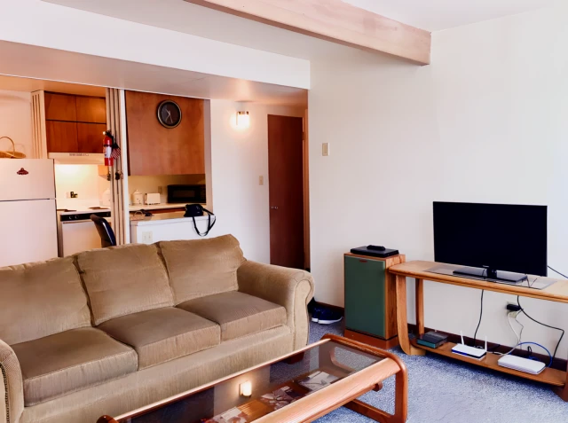 101 West Park Street 2