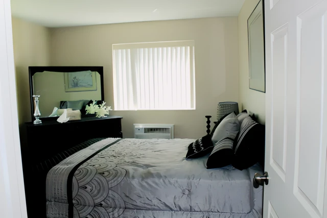 Bel - Aire Apartments 4