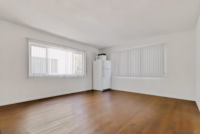 Ocean Park Boulevard 1