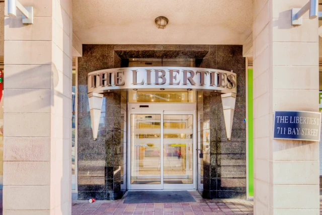 The Liberties I & Ⅱ(711 Bay St & 717 Bay St) 1