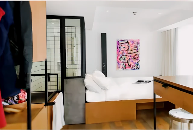 Austin Avenue Apartment in Tsim Sha Tsui 3