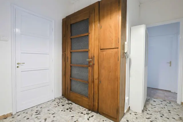 apartment near Corso Giulio Cesare 1