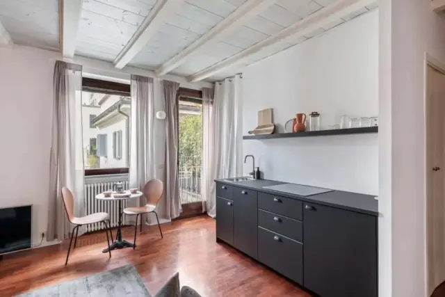 Superb Studio in the Centre of Milan 1