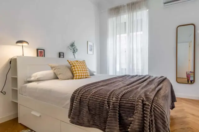 Lovely Flat for 2, Quiet Street near Centre 2