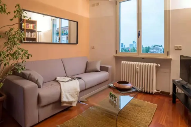 Apartment in Via Francesco Caracciolo 2