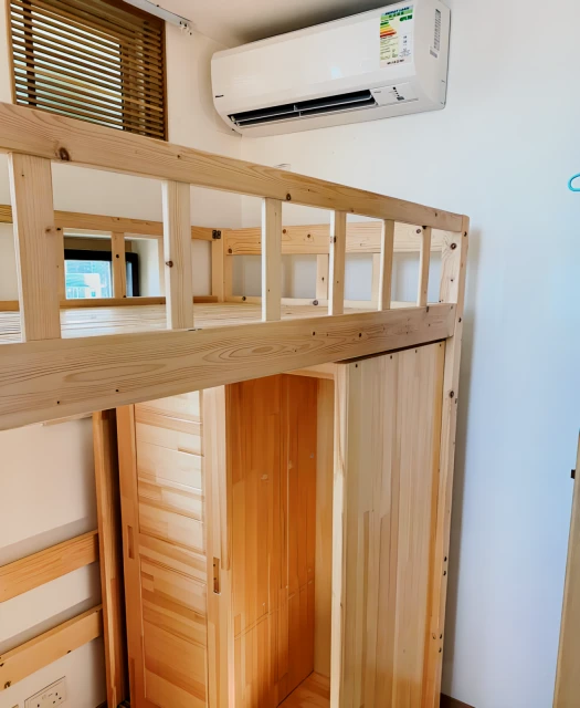 Room J, Floor 36, Block 3, South Shore, Harbourfront (male) 2