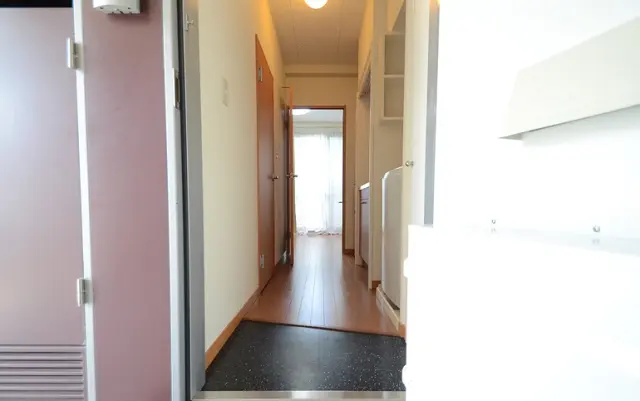 レオパレスヒルサイドテラス岩見 205号室 1