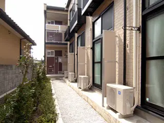 レオパレスマリア 1