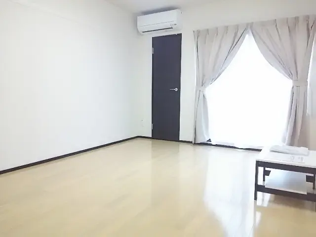 レオネクストL栄谷 208号室 2