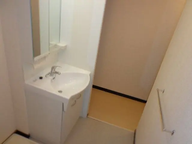 レオネクストＴ１ 106号室 3